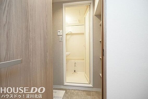 洗濯機置場