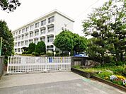 豊田市立平和小学校（900m）