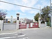 岡崎市立広幡小学校（720m）