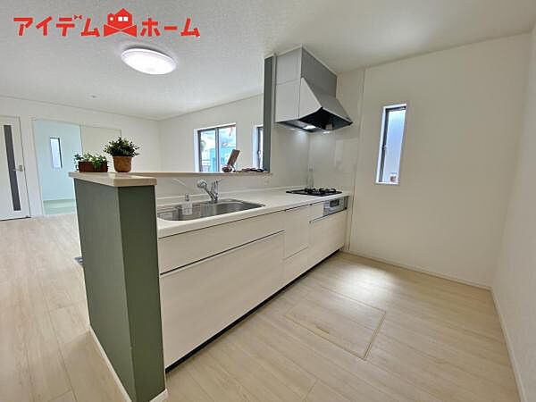 キッチンを拡大表示