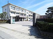 岡崎市立矢作中学校（720m）