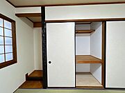 各居室に収納付きです。 居室空間をより広々と使えます！