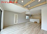 1号棟 キッチンで家事をしていても いつでも家族が近くに感じられるLDK。