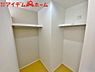 収納：2号棟 ウォークインクローゼットのある住まいで 収納上手な生活を実現！