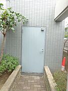 敷地内ゴミ置場