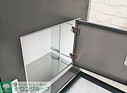 宅配BOX付き