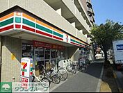 セブンイレブン 200m