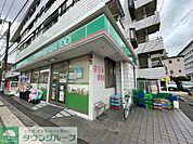 徒歩4分。ローソンストア100 浦安当代島店 300m