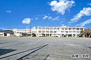 長後小学校まで約448m