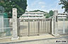 周辺：深沢小学校まで約742m