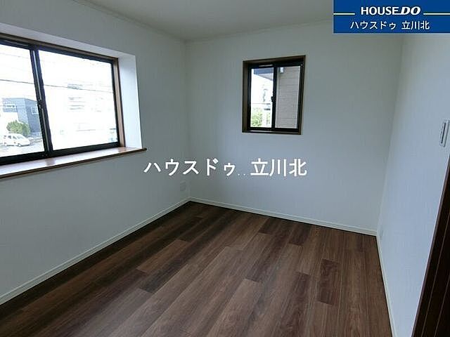 室内 八王子市北野町535-12