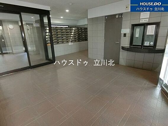 ロビー