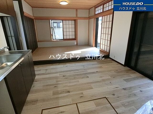 リビング/ダイニング 八王子市丸山町33-15