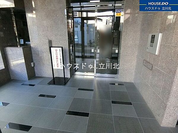 エントランス