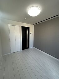 TSURUMI BASE 105 1階1Kのリビング/ダイニング