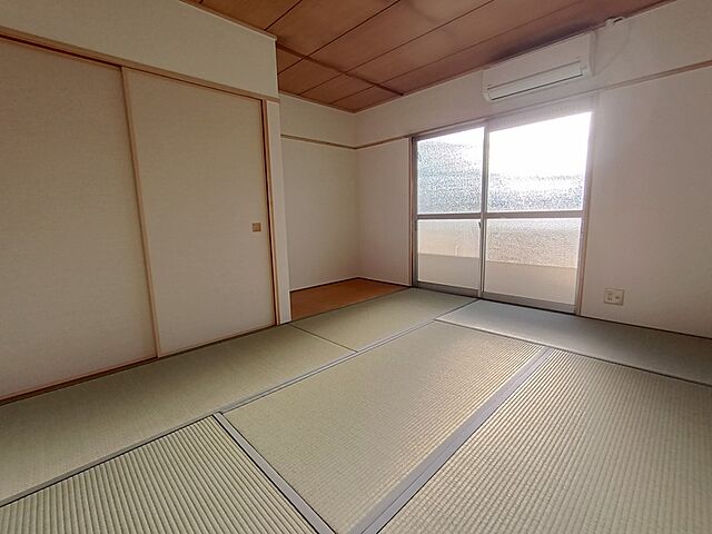 寝室