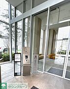 オートロックセキュリティ：エントランスホール