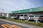 マルエツ佐知川店 678m