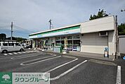 ファミリーマートさいたま宮前町店 徒歩7分。コンビニ 510m