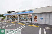 ローソンさいたま東門前店 徒歩12分。 930m