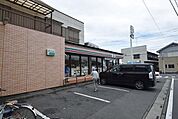 セブンイレブン東大宮4丁目店 356m