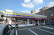 ミニストップ土呂駅前店 317m