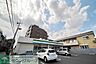 周辺：ファミリーマートさいたま本町西店 徒歩4分。コンビニ 260m