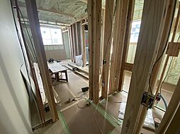 Nelo沖町 203 2階1LDKのリビング/ダイニング