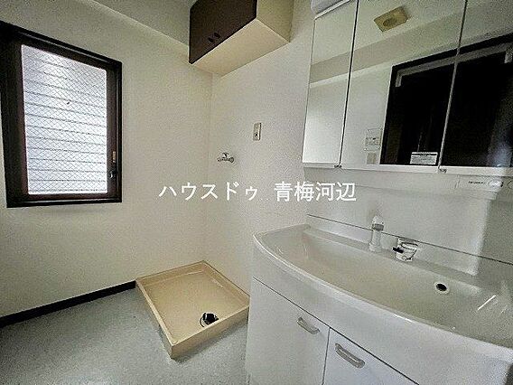 収納スペースが...