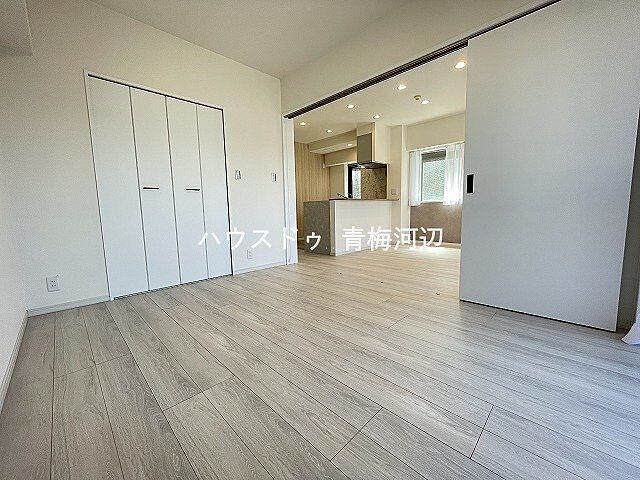 室内 エスカイア河辺霞台 3階/-