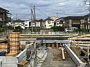 基礎が出来てきました♪＼完成までは同等物件をご紹介致します／ お気軽にお問合せ下さいませ。