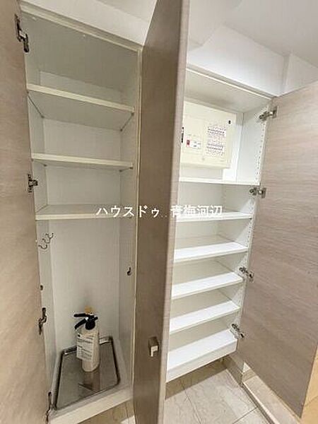 収納