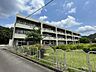 周辺：青梅市立西中学校基礎的・基本的内容の定着を図り、一人一人を生かす教育を重点とし、地域に根ざし、地域と共に歩む学校を目指している。 1770m
