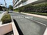 駐車場：駐車場：敷地内に駐車場を完備しています。