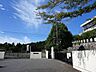 周辺：青梅市立吹上中学校人間尊重の精神を基調とし、自主牲、創造性に満ち、社会の一員として勤労と責任を重んじる生徒の育成を目指して、次のことを教育目標とする。努　力　　・　　創　造　　・　　協　調 1430m
