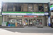 ファミリーマート 千歳船橋駅南店（100m）