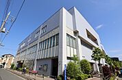 図書館 東葛西図書館 220m