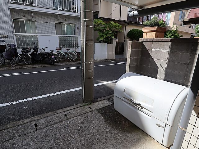 その他