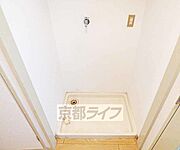 室内洗濯機置きです。