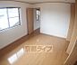 リビング/ダイニング：別の角度からの写真です。