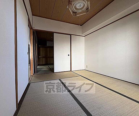 寝室