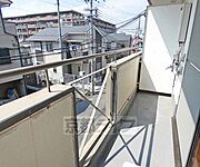 開放的なバルコニです