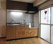 レンジフードもしっかりしてます