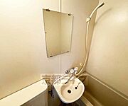 鏡付きです。