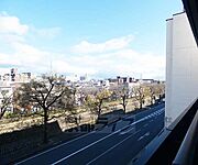 バルコニーからの室外風景。