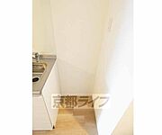 冷蔵庫置き場。