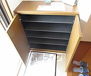 靴も沢山しまえます