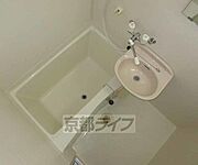 コンパクトなお風呂です
