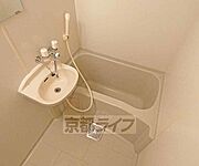 清潔感のある浴室です