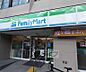 周辺：ファミリーマート丸太町猪熊店まで119m 堀川丸太町近く。店内広々ですよ。